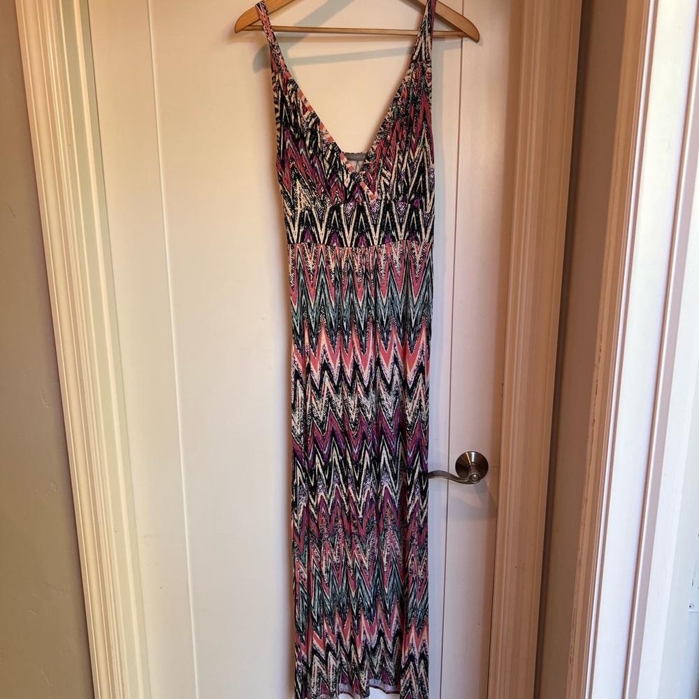 Loveappella Vibrant Zigzag Maxi Dress